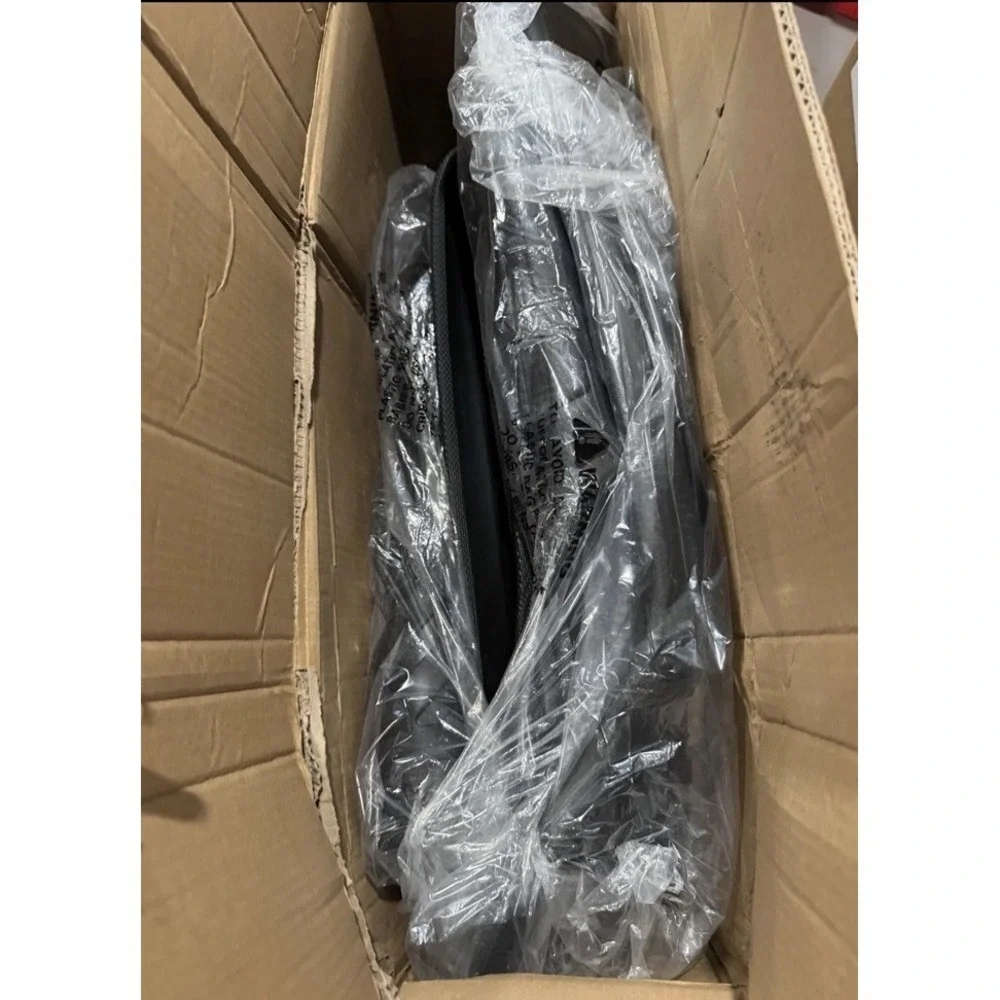 Hyundai Ioniq 5 Floor Mats Fixed Center Console 22-24 New In Box